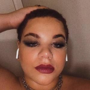 Meet your Posher, Shaleigh